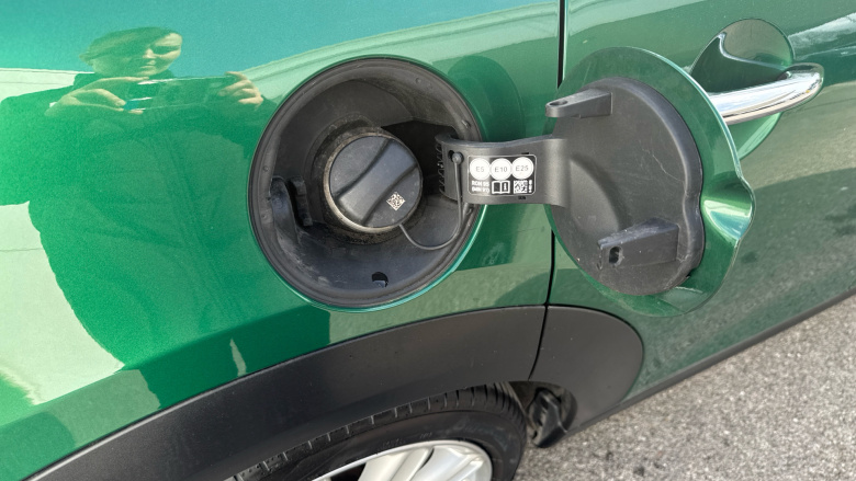 MINI Hatchback 1.5 Cooper Exclusive 5dr Petrol Hatchback